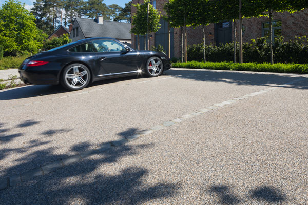 sidec-waterdoorlatende-vloer-Terradec-gecoate-granulaten-kunsthars-vloersystemen-solid-1